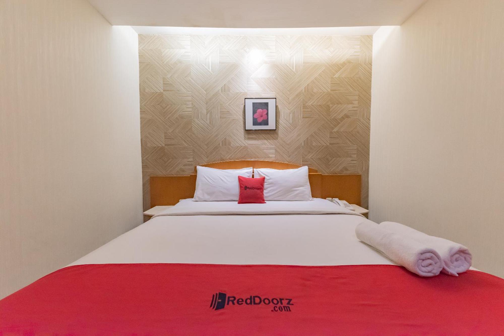 Reddoorz Plus @ Cipaganti Street 3 Bandung Exterior foto
