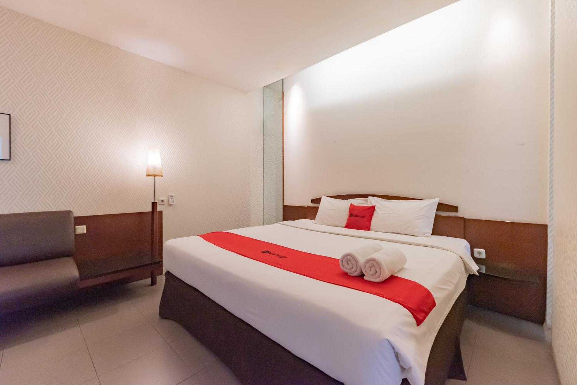 Reddoorz Plus @ Cipaganti Street 3 Bandung Exterior foto