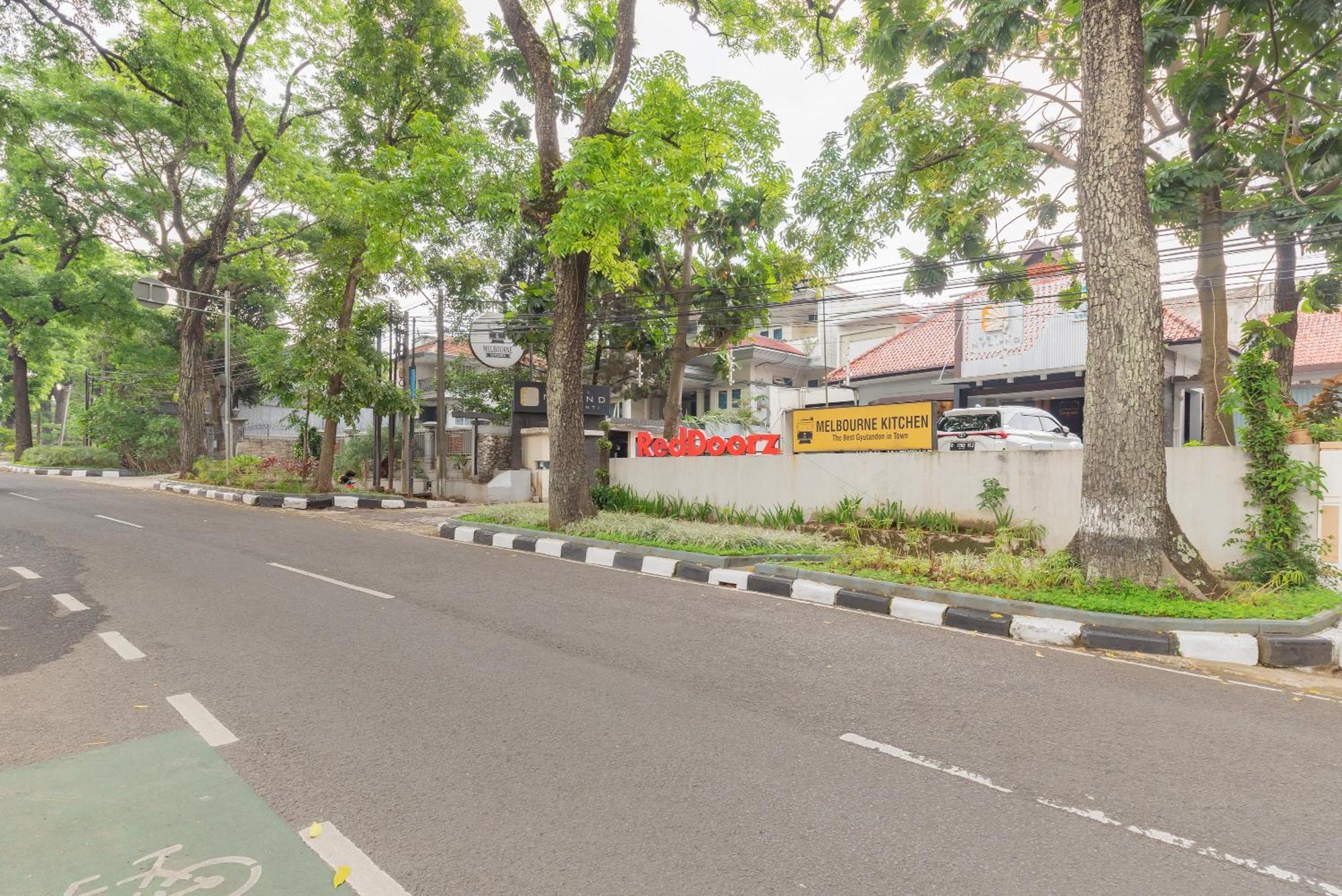 Reddoorz Plus @ Cipaganti Street 3 Bandung Exterior foto